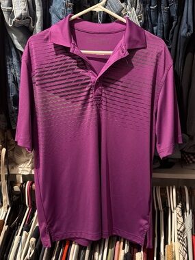 Roundtree & Yorke Magenta Short-Sleeve Polo with Diagonal Stripe Detail